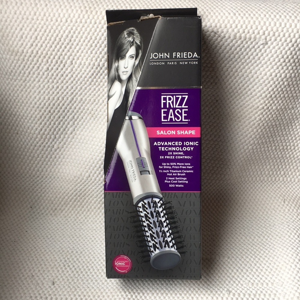 John Frieda ceramic hot air brush